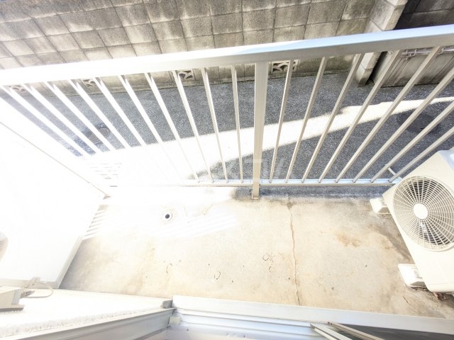 17/30 バルコニー