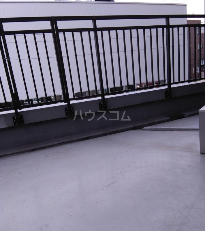 14/25 バルコニー