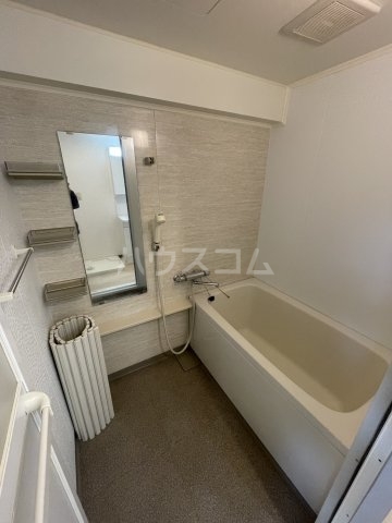 15/30 浴室