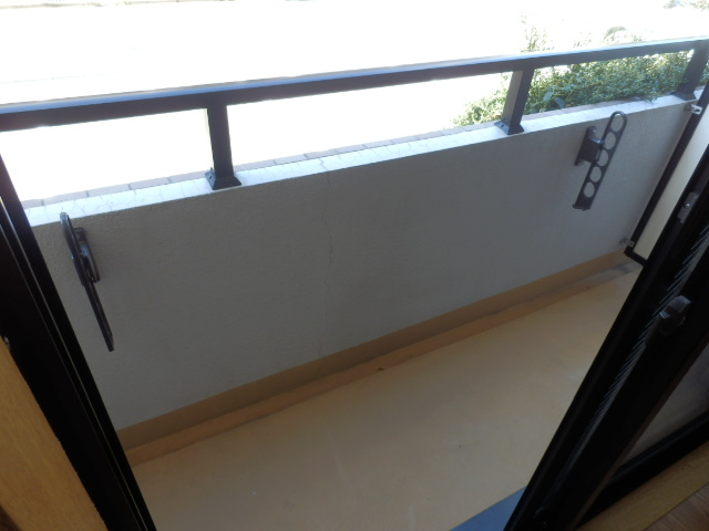 19/28 バルコニー