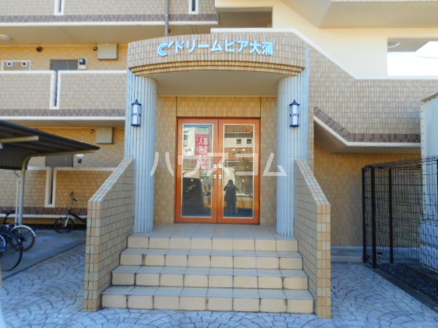 25/30 エントランス