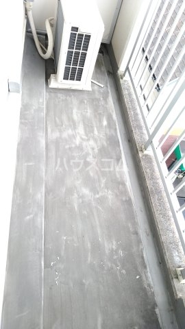 19/30 バルコニー