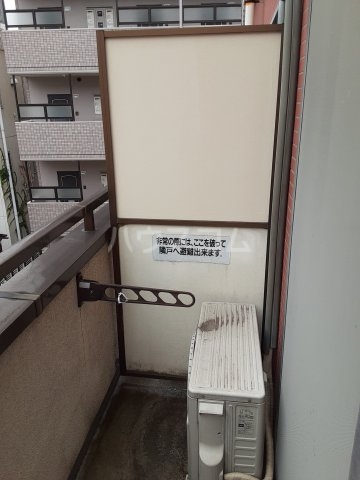 14/22 バルコニー