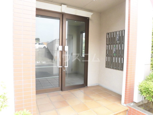 19/24 エントランス