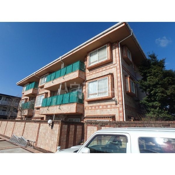 15/19 エントランス