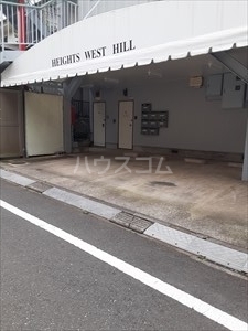 20/25 エントランス