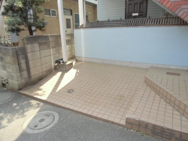 2/10 エントランス