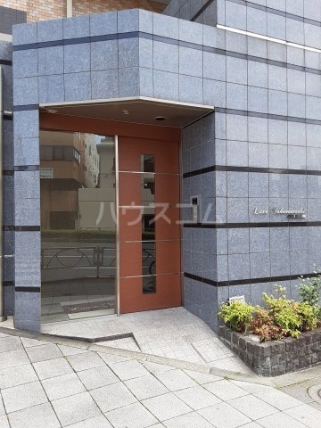 29/30 エントランス