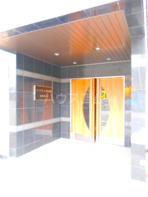 2/4 エントランス