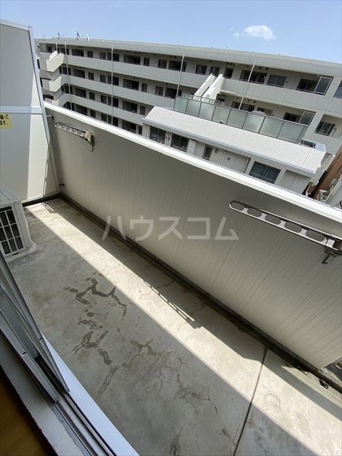 19/30 バルコニー