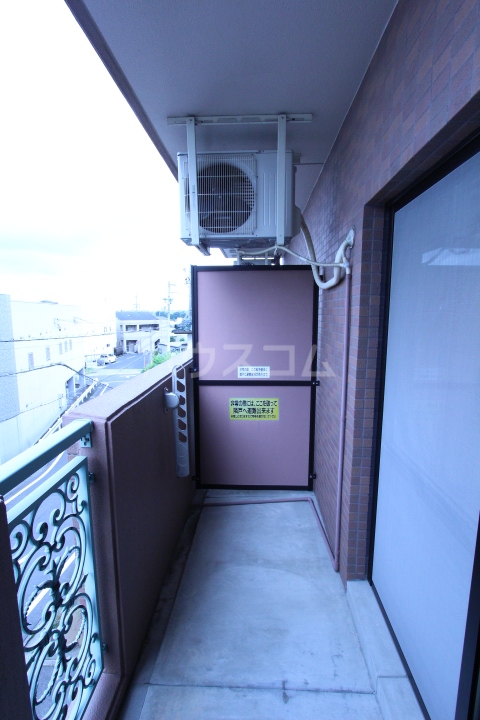 19/30 バルコニー