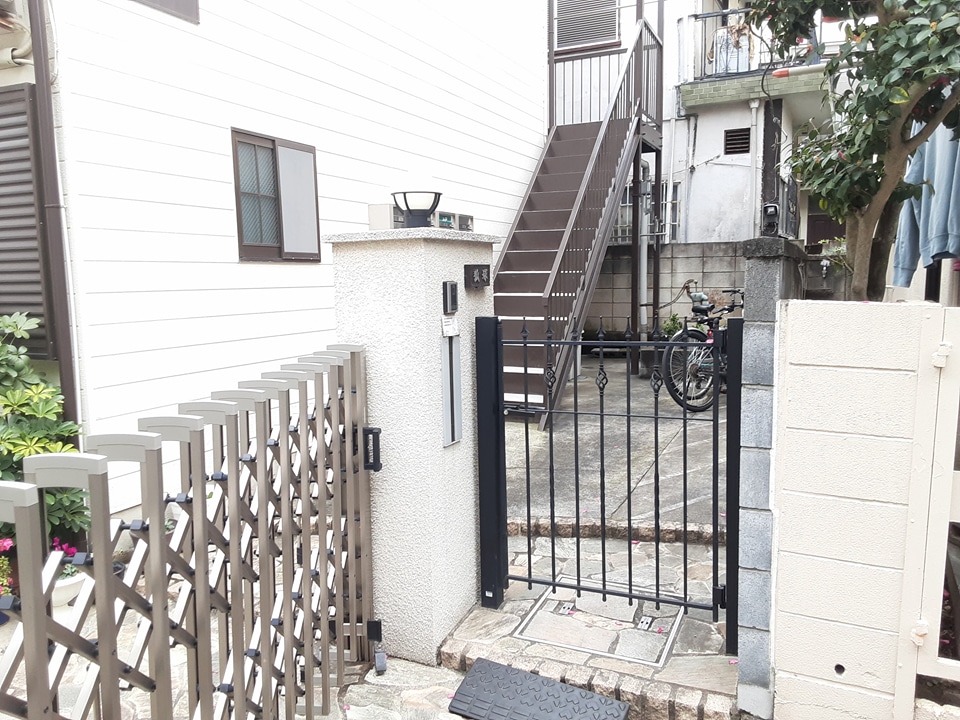 2/4 エントランス