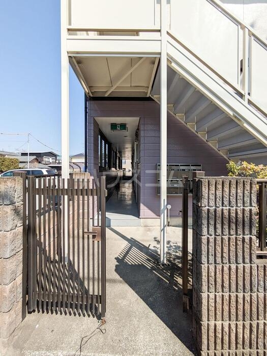 17/20 エントランス