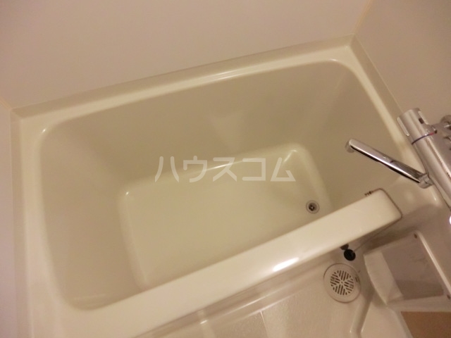 16/28 浴室