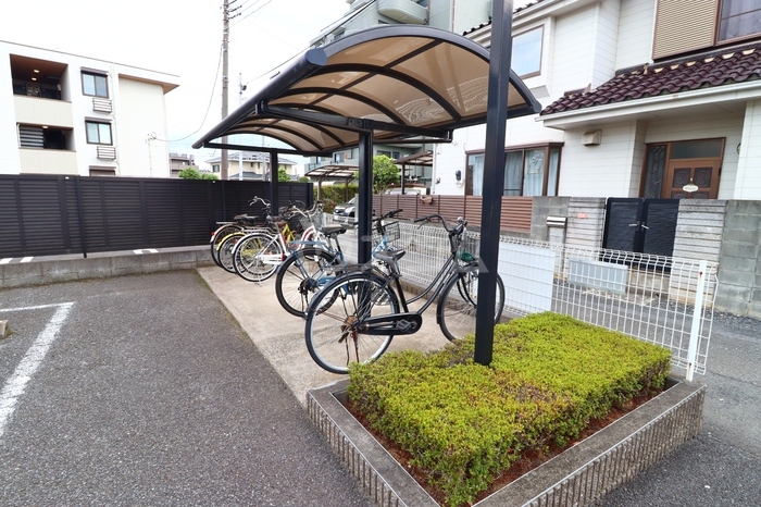 13/23 エントランス