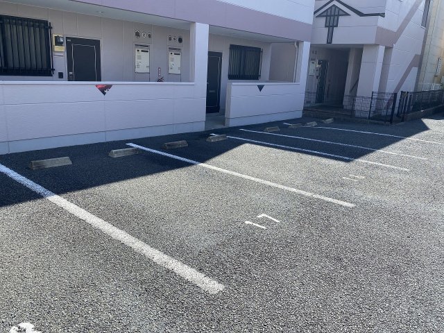22/30 駐車場