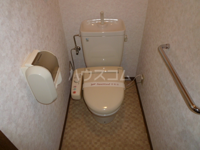 16/30 トイレ