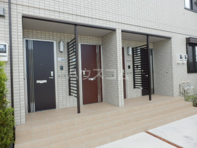 13/20 エントランス