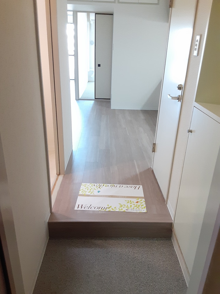 8/25 玄関