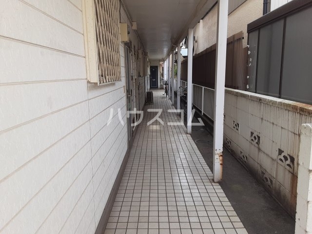 14/20 エントランス