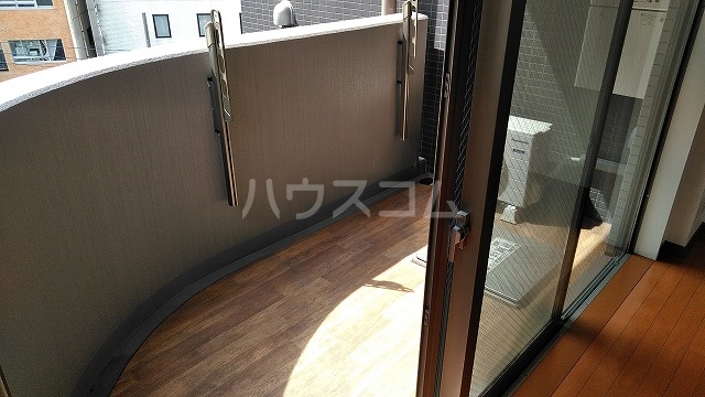 25/30 バルコニー