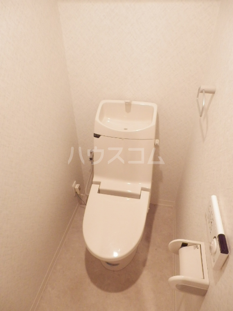 13/30 トイレ