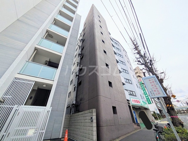 2/10 外観