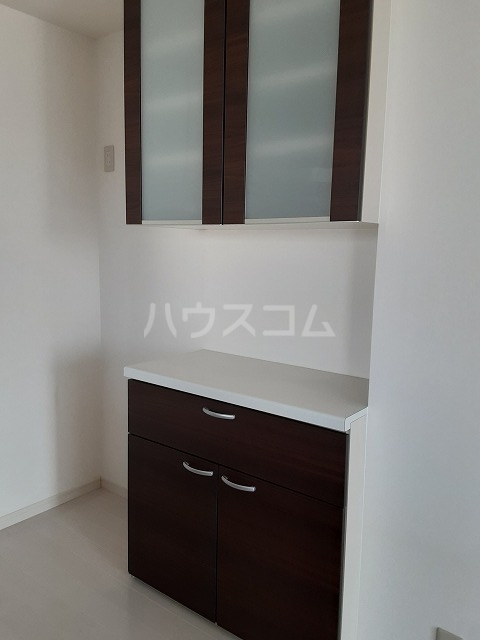 13/30 収納