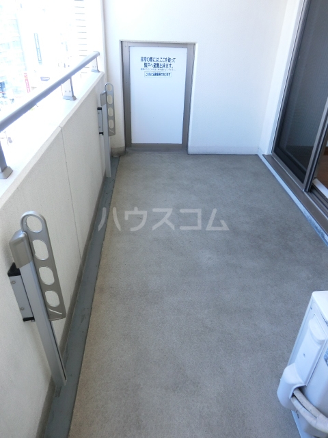 16/23 バルコニー