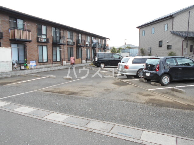 26/30 駐車場