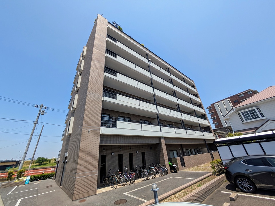 1/9 外観