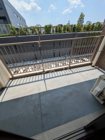 17/30 バルコニー