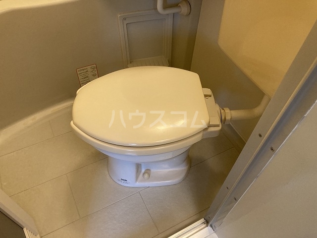 13/30 トイレ