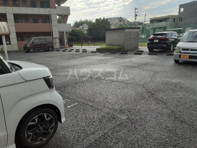 24/30 駐車場