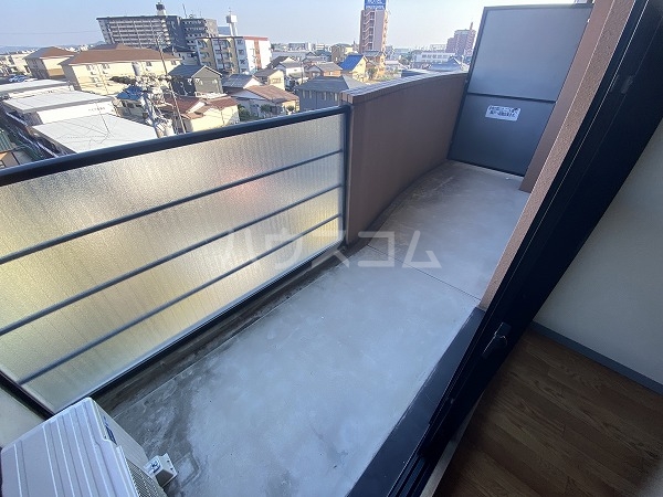 23/30 バルコニー