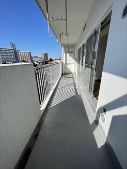 21/30 バルコニー