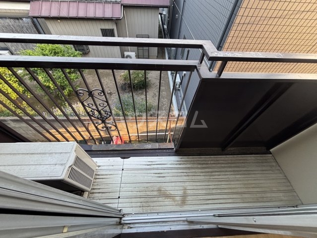 23/30 バルコニー