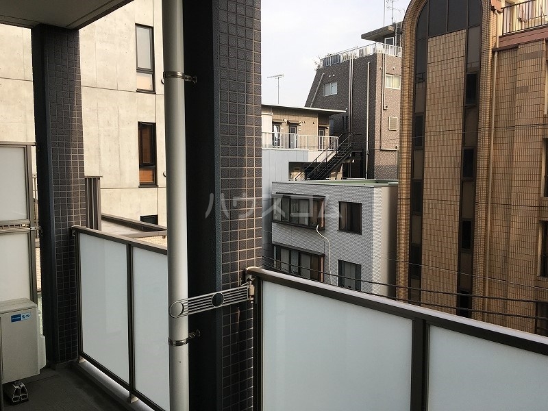 14/21 バルコニー