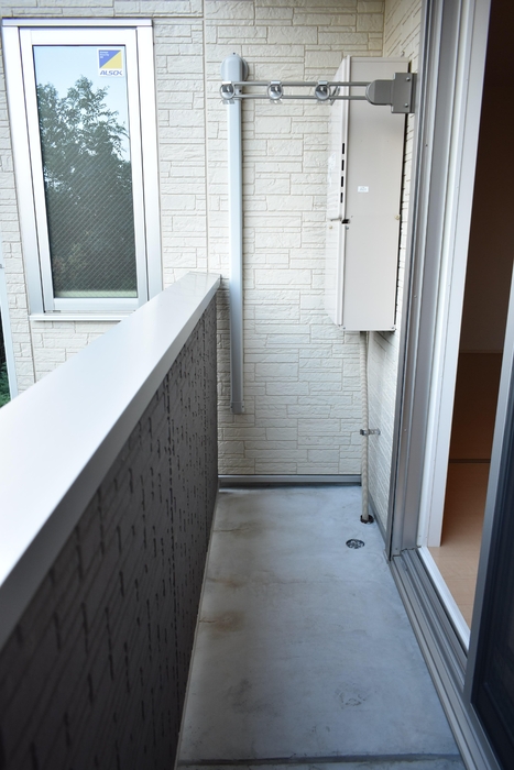 13/23 バルコニー