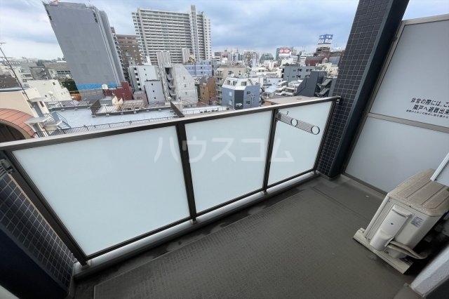 17/28 バルコニー