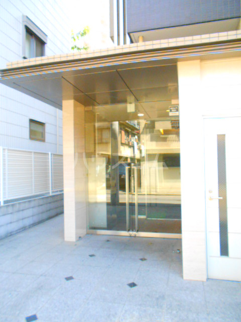 22/29 エントランス
