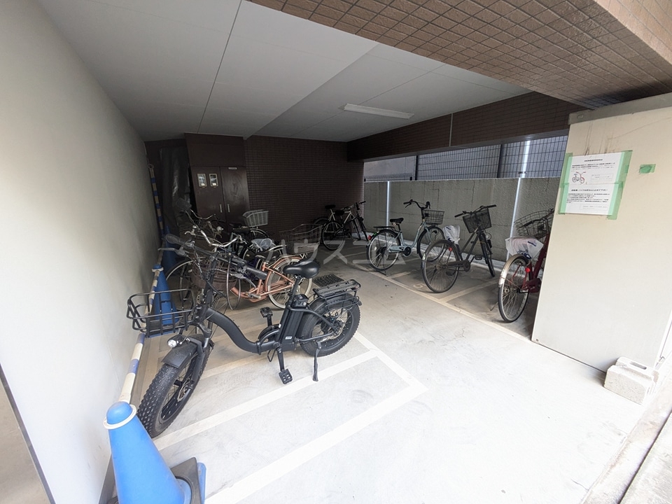 3/5 駐車場