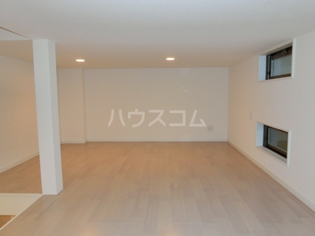 13/30 室内