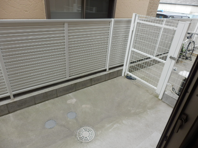 20/30 バルコニー