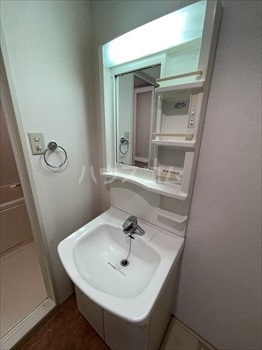15/30 洗面