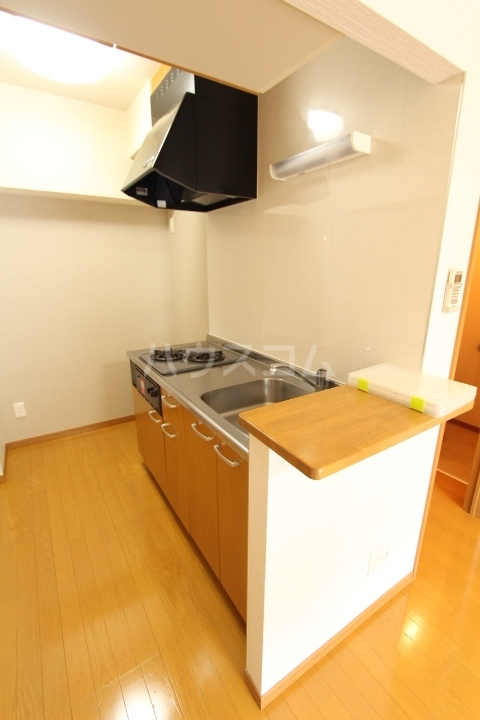 13/30 キッチン