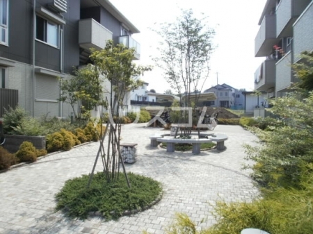 2/5 エントランス