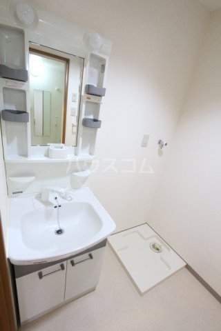 13/30 洗面