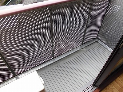 18/27 バルコニー