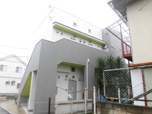 2/30 外観